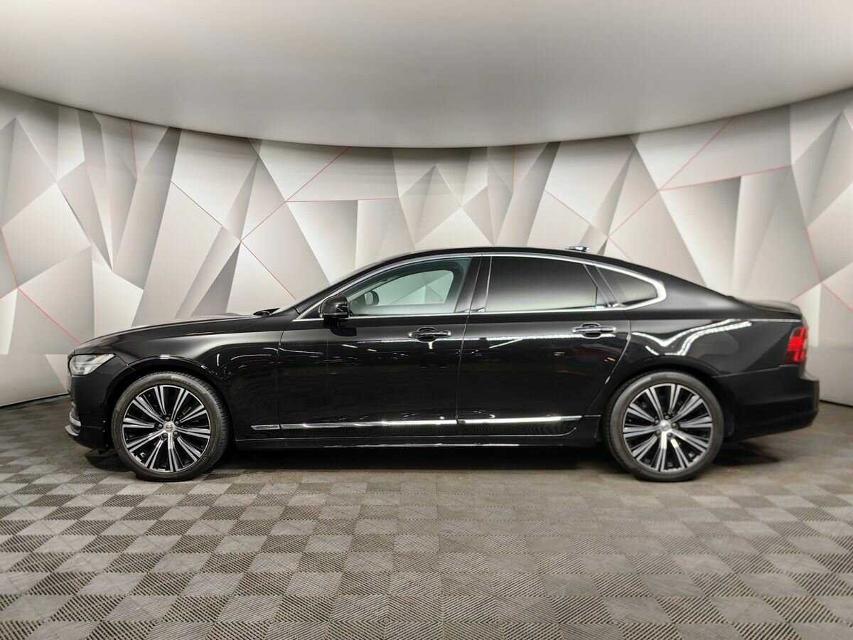 Купить Volvo S90 с пробегом. Фото: #4