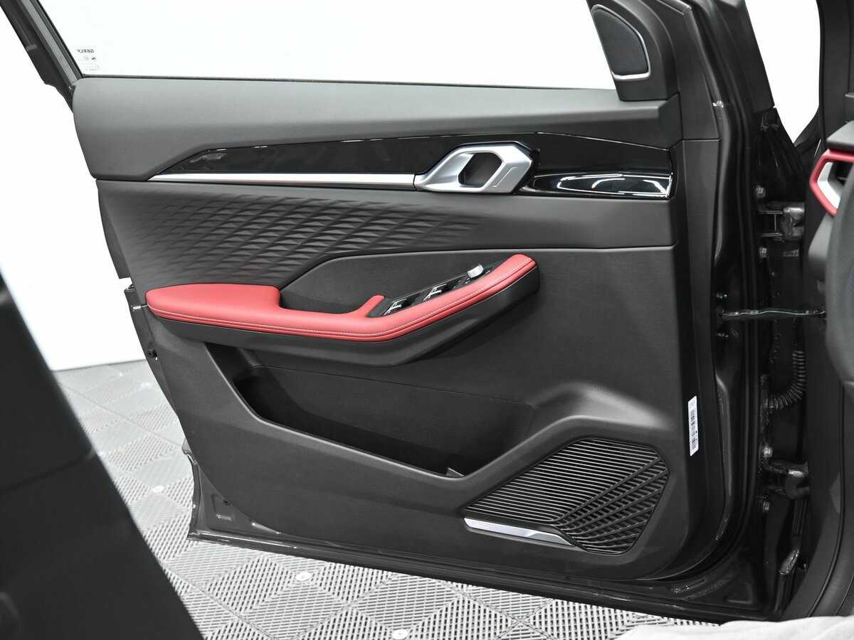 Купить Geely Coolray с пробегом. Фото: #7