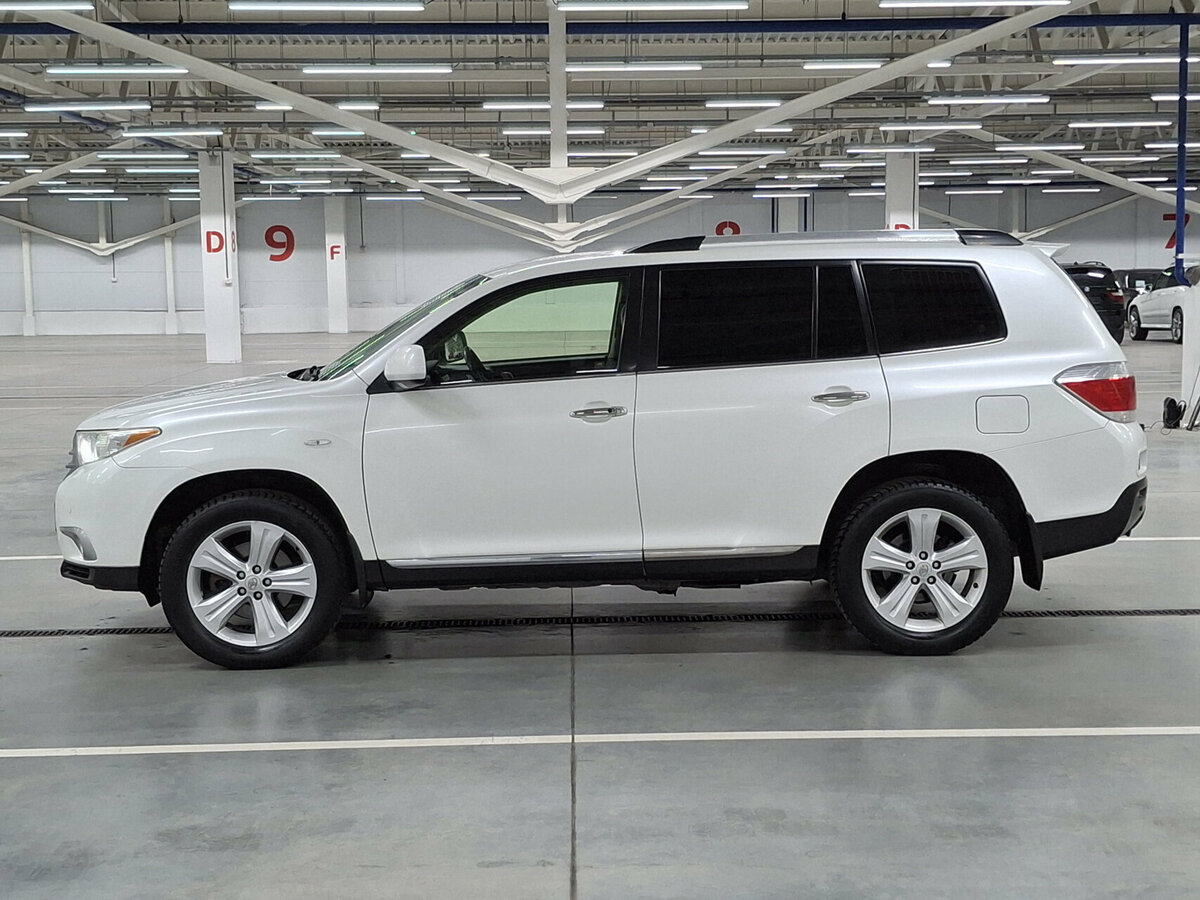 Купить Toyota Highlander с пробегом. Фото: #7