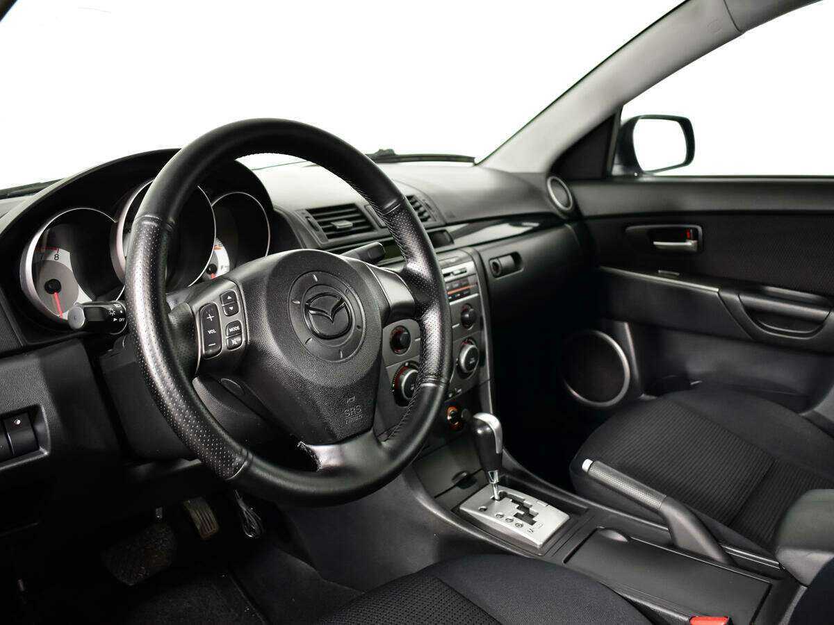 Купить Mazda 3 с пробегом. Фото: #12