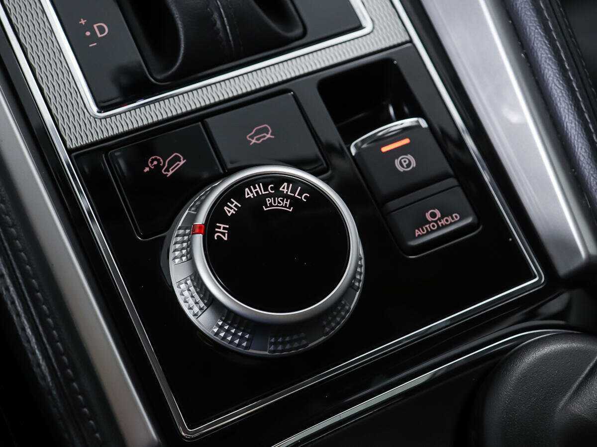 Купить Mitsubishi Pajero Sport с пробегом. Фото: #20