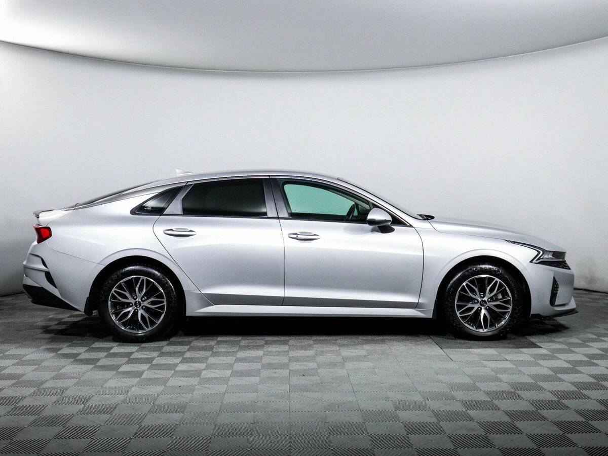 Купить Kia K5 с пробегом. Фото: #3