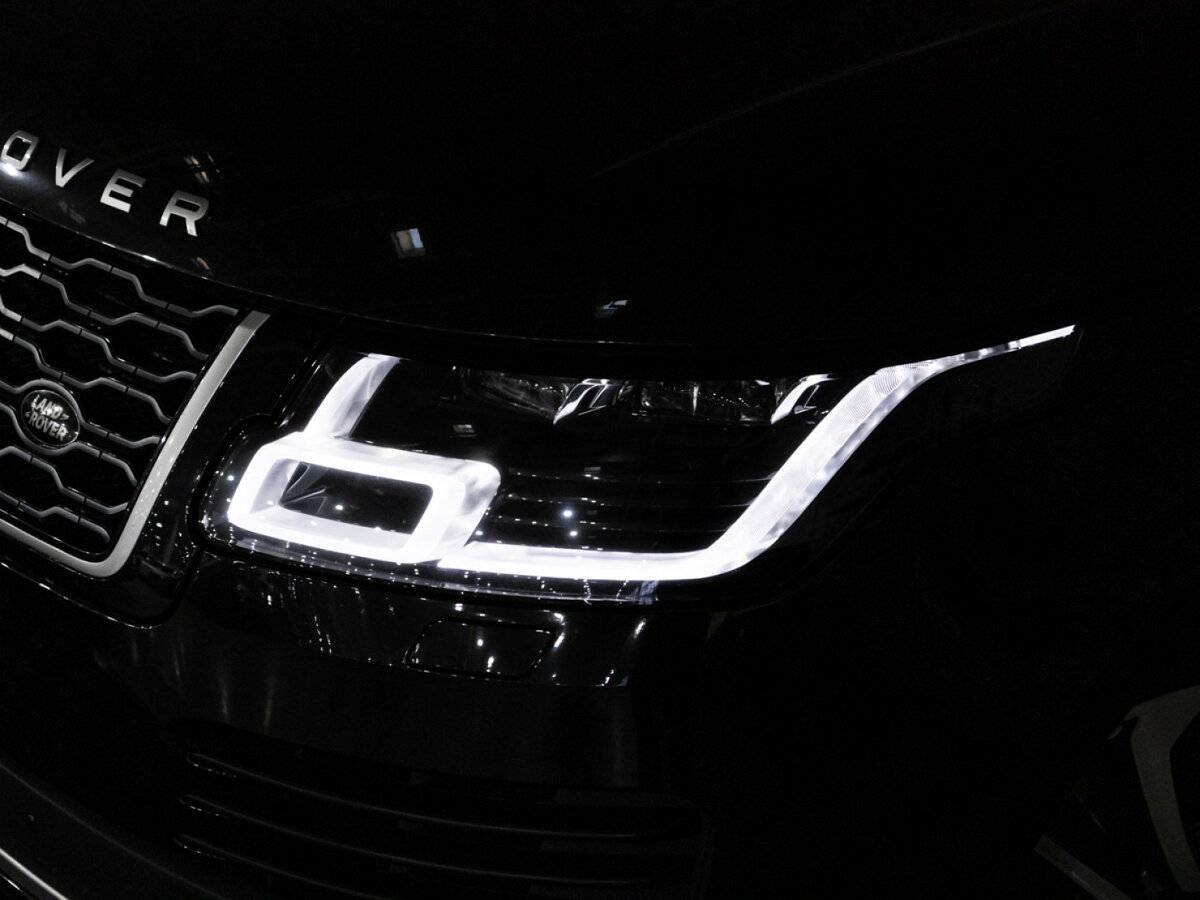 Купить Land Rover Range Rover с пробегом. Фото: #31