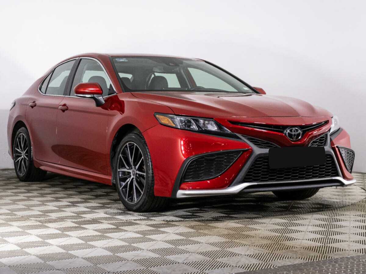 Купить Toyota Camry с пробегом. Фото: #2