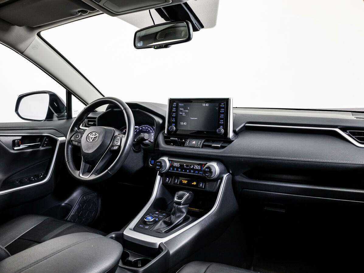Купить Toyota RAV4 с пробегом. Фото: #6