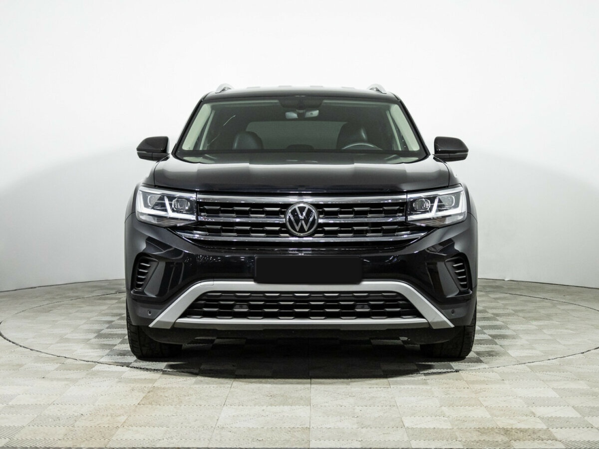 Купить Volkswagen Teramont с пробегом. Фото: #1