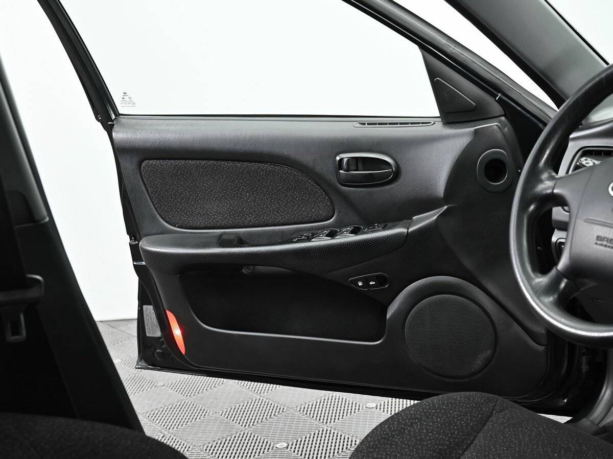 Купить Hyundai Sonata с пробегом. Фото: #6