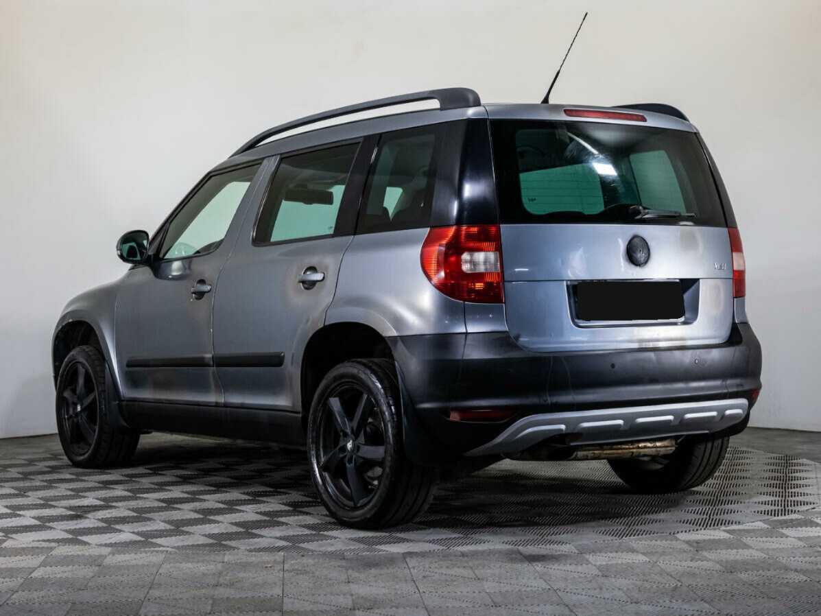 Купить Skoda Yeti с пробегом. Фото: #5