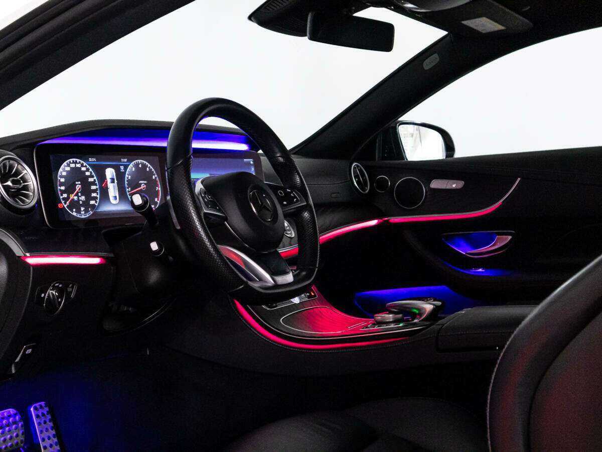 Купить Mercedes-Benz E-Класс с пробегом. Фото: #18