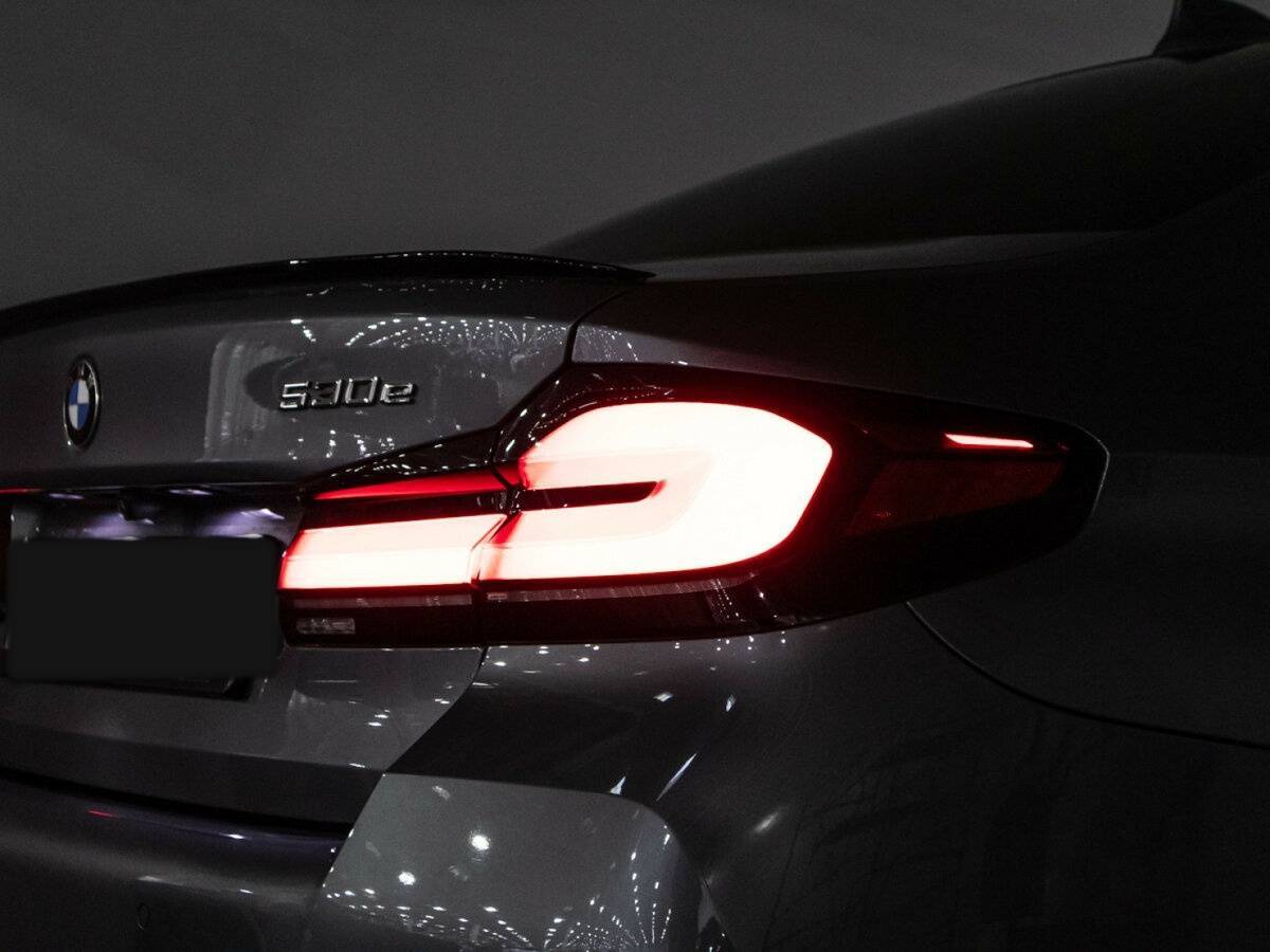 Купить BMW 5 серии с пробегом. Фото: #31