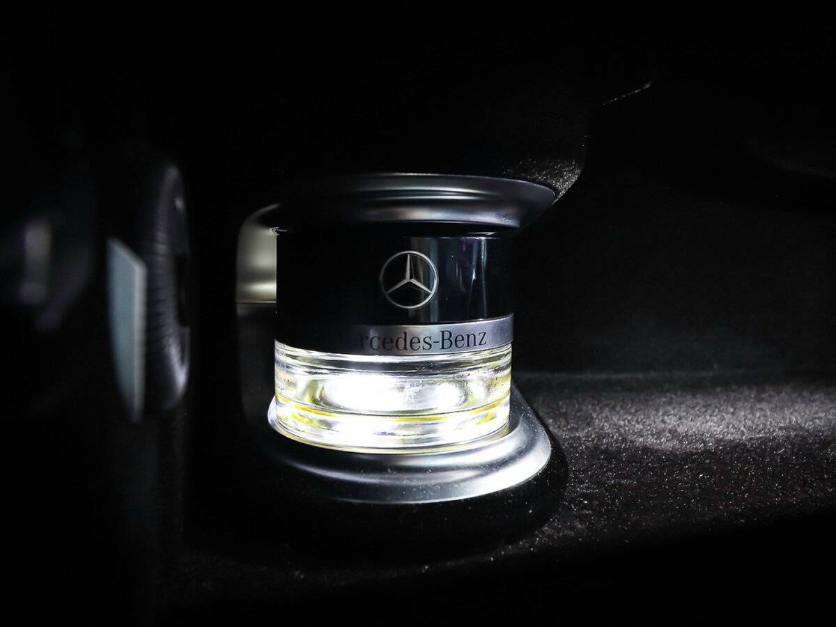 Купить Mercedes-Benz S-Класс с пробегом. Фото: #27