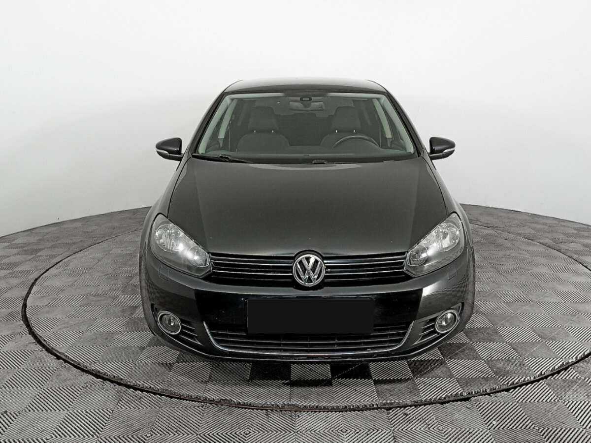 Купить Volkswagen Golf с пробегом. Фото: #1