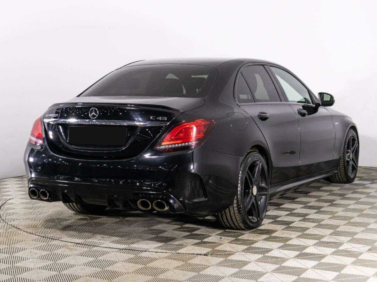 Купить Mercedes-Benz C-Класс AMG с пробегом. Фото: #4