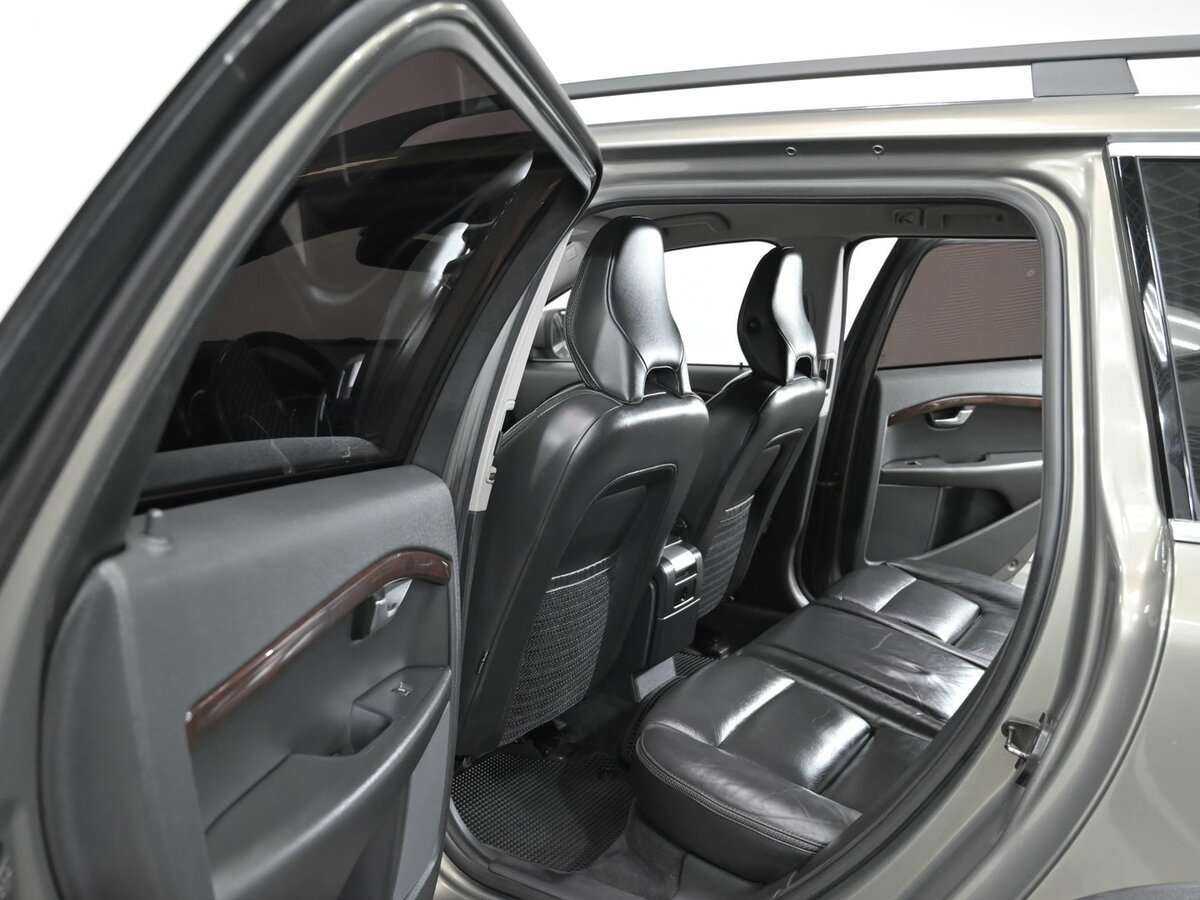 Купить Volvo XC70 с пробегом. Фото: #12