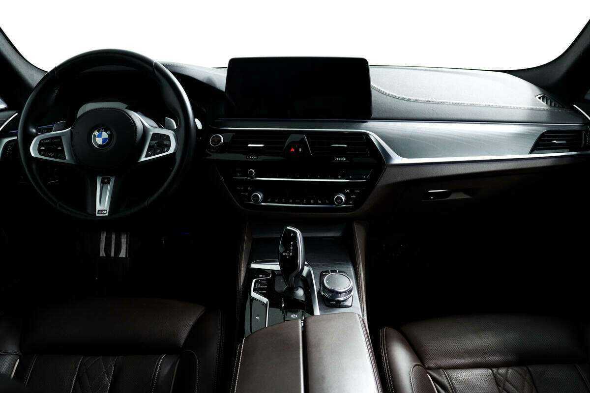 Купить BMW 5 серии с пробегом. Фото: #10