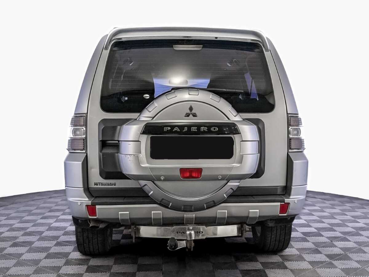 Купить Mitsubishi Pajero с пробегом. Фото: #5