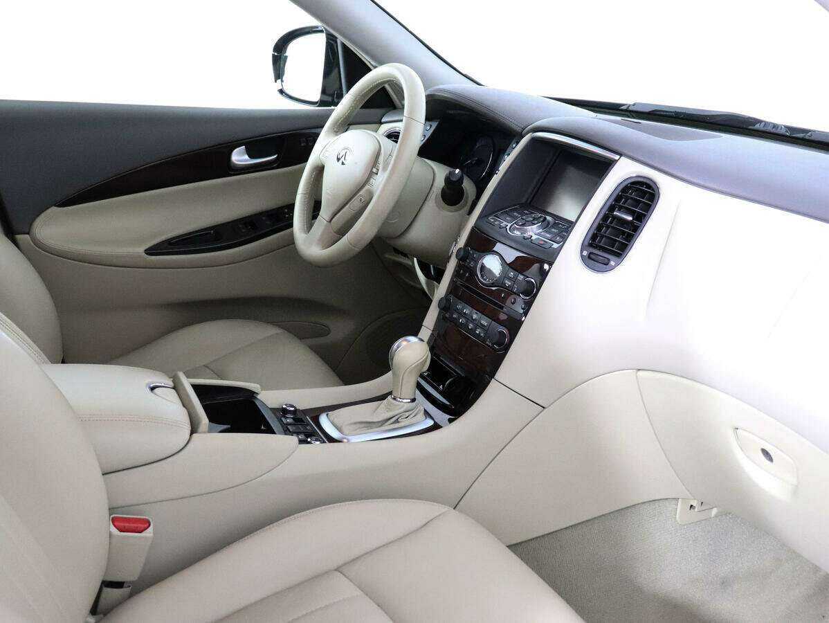 Купить Infiniti QX50 с пробегом. Фото: #6