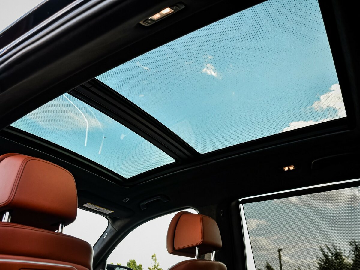 Купить BMW X7 с пробегом. Фото: #23