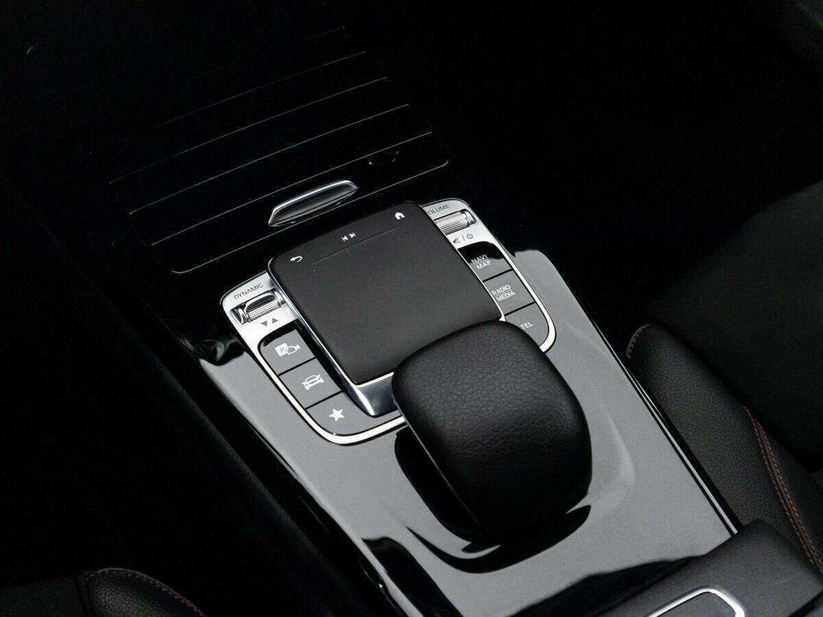 Купить Mercedes-Benz CLA с пробегом. Фото: #15
