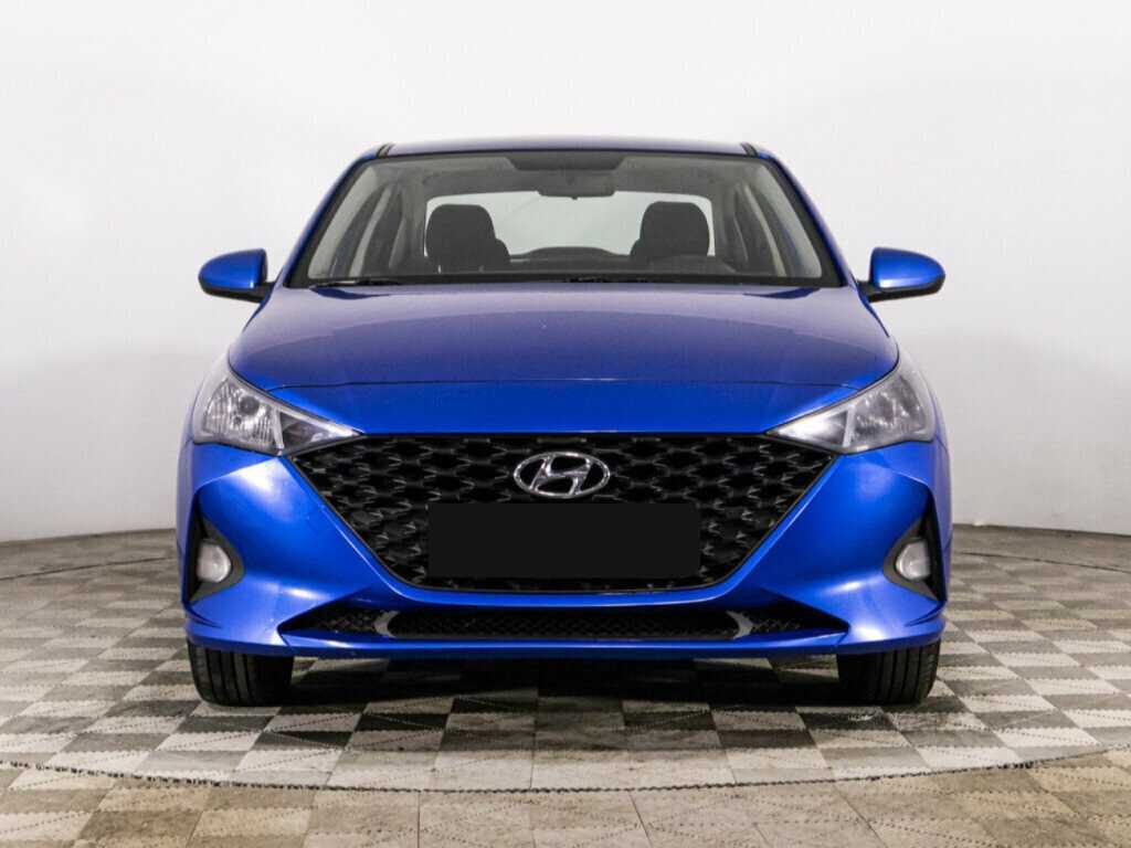 Купить Hyundai Solaris с пробегом. Фото: #1