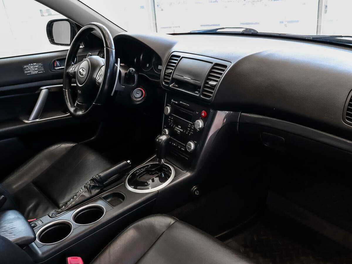 Купить Subaru Outback с пробегом. Фото: #10