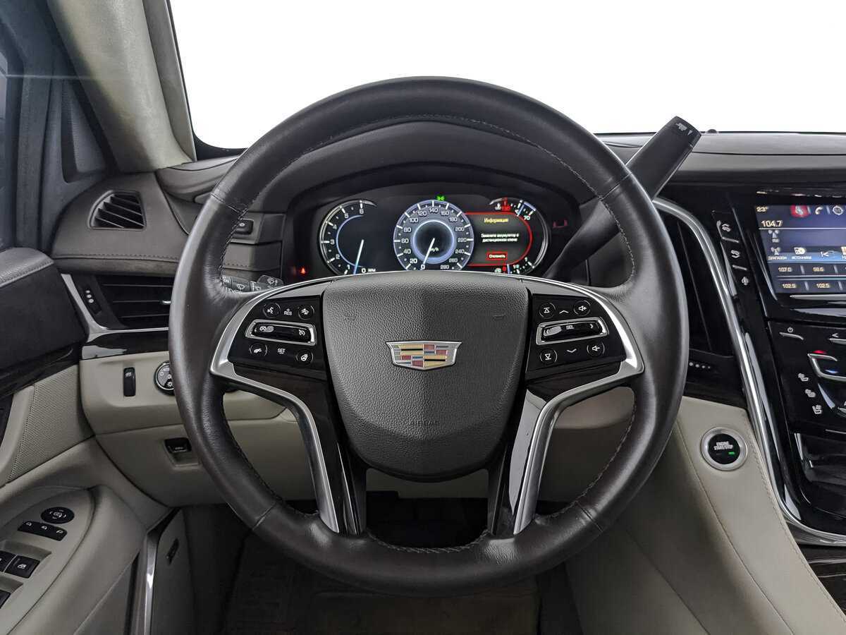 Купить Cadillac Escalade с пробегом. Фото: #18