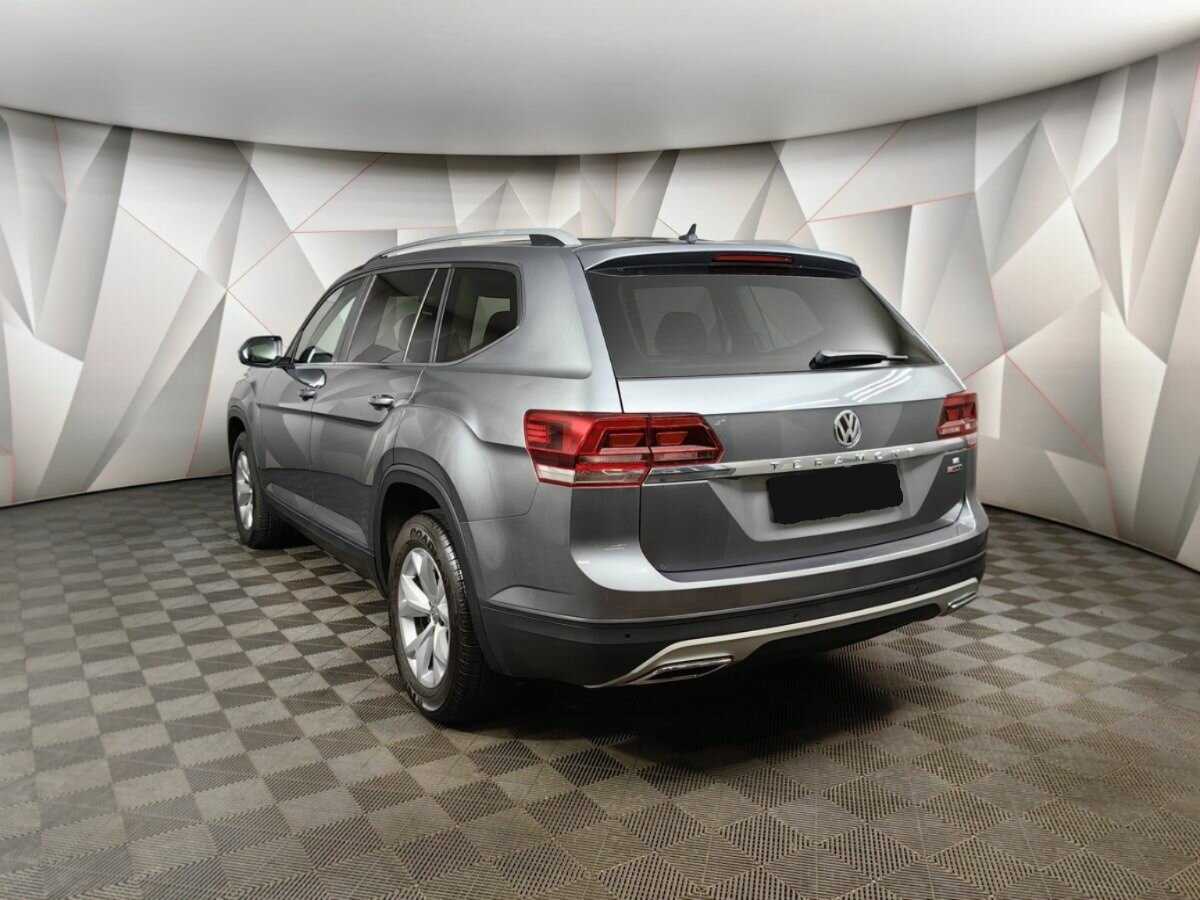 Купить Volkswagen Teramont с пробегом. Фото: #3