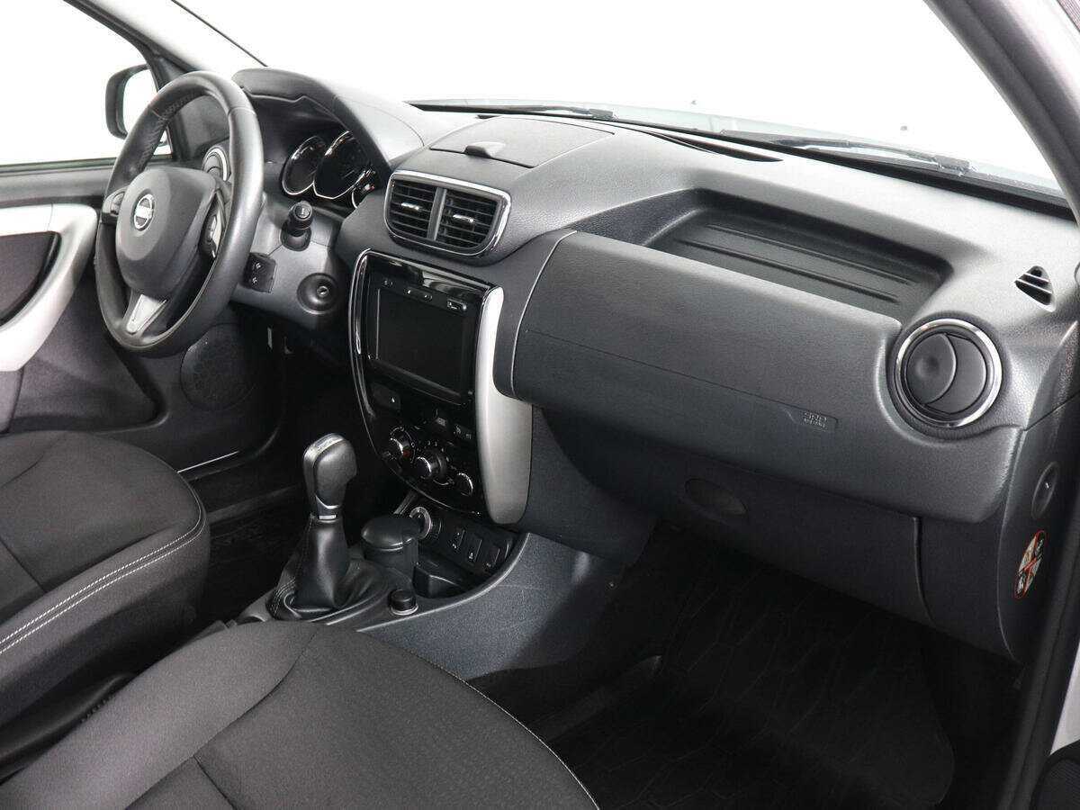 Купить Nissan Terrano с пробегом. Фото: #9