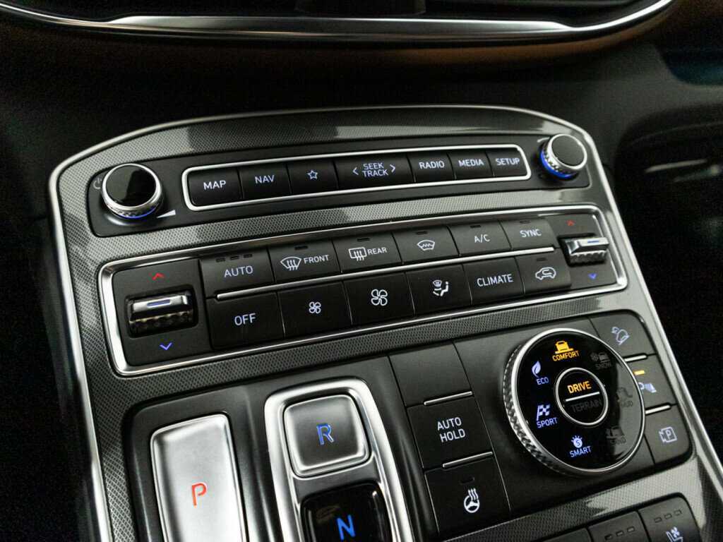 Купить Hyundai Santa Fe с пробегом. Фото: #20