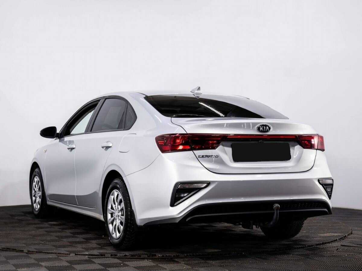 Купить Kia Cerato с пробегом. Фото: #3