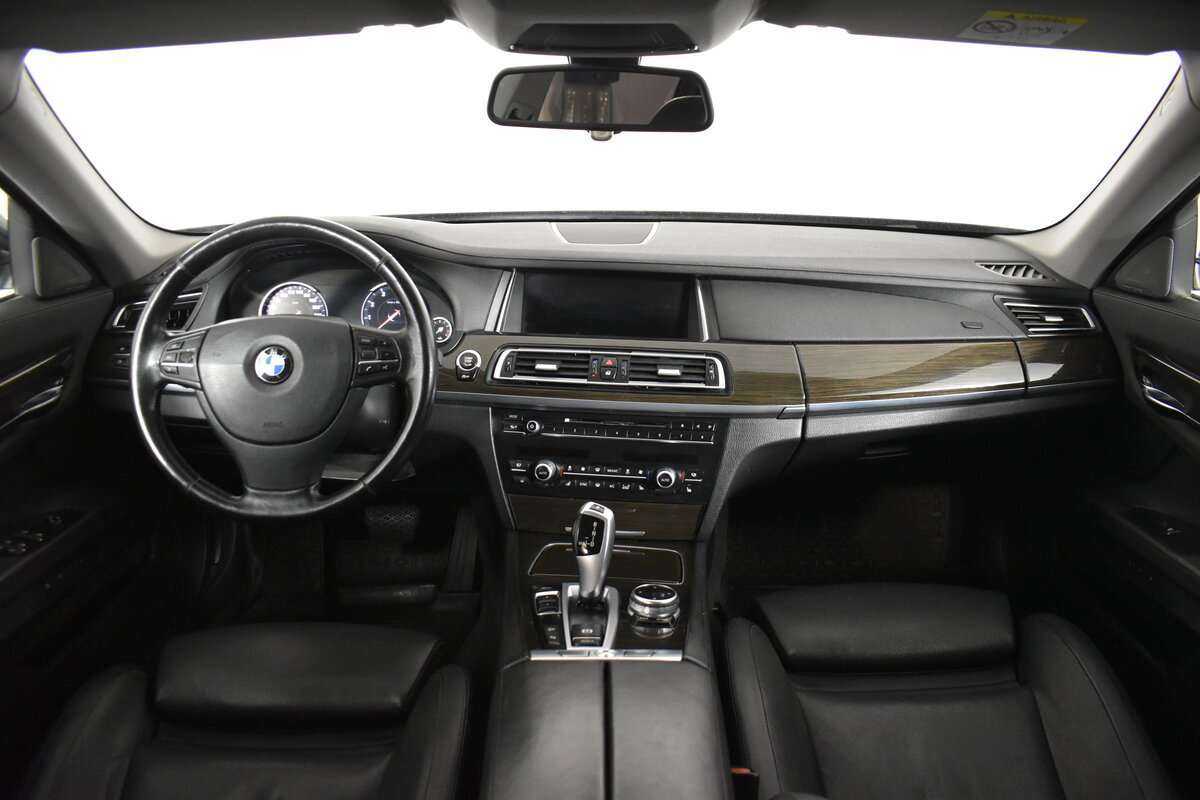 Купить BMW 7 серии с пробегом. Фото: #7