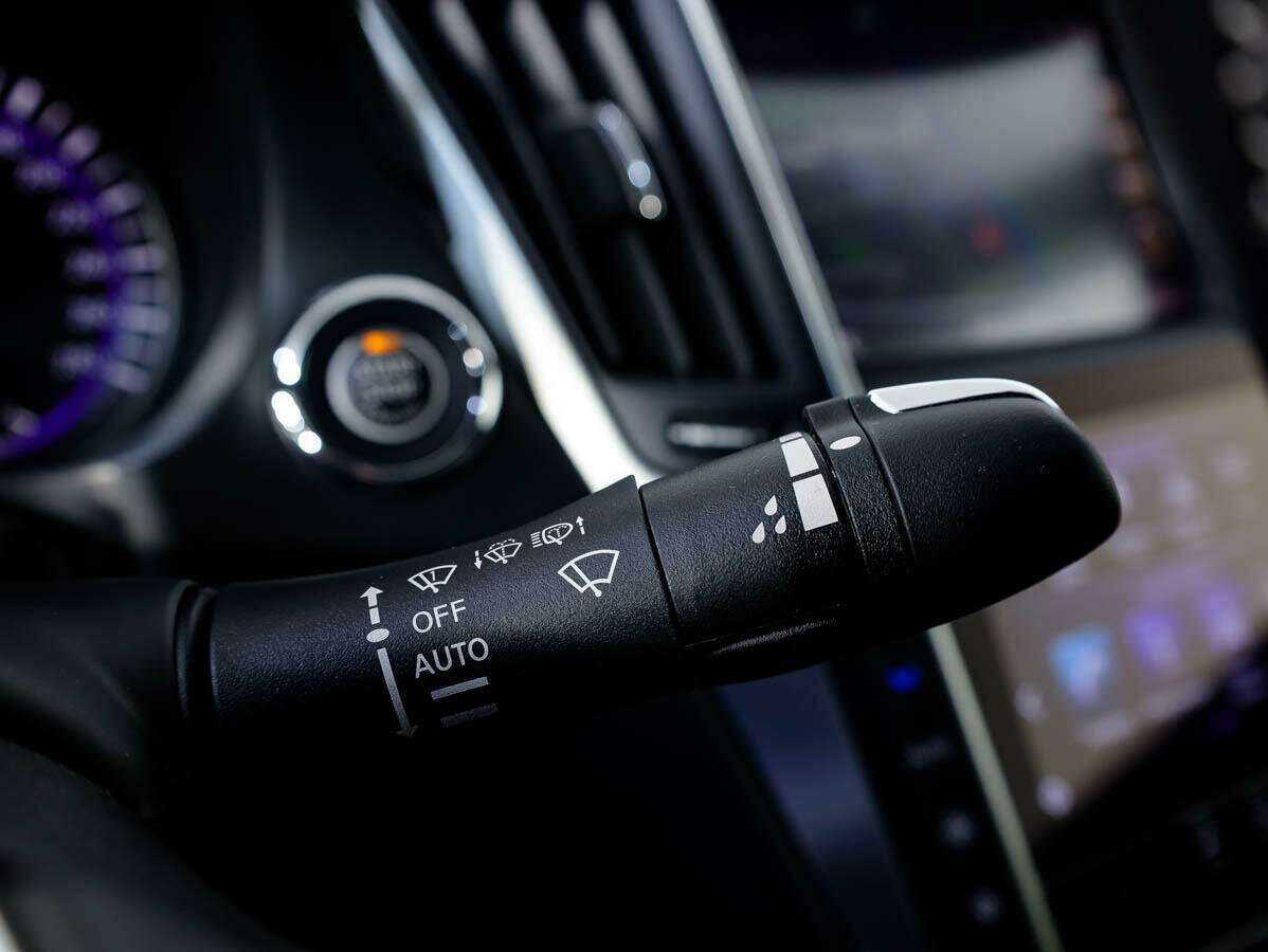 Купить Infiniti Q60 с пробегом. Фото: #15