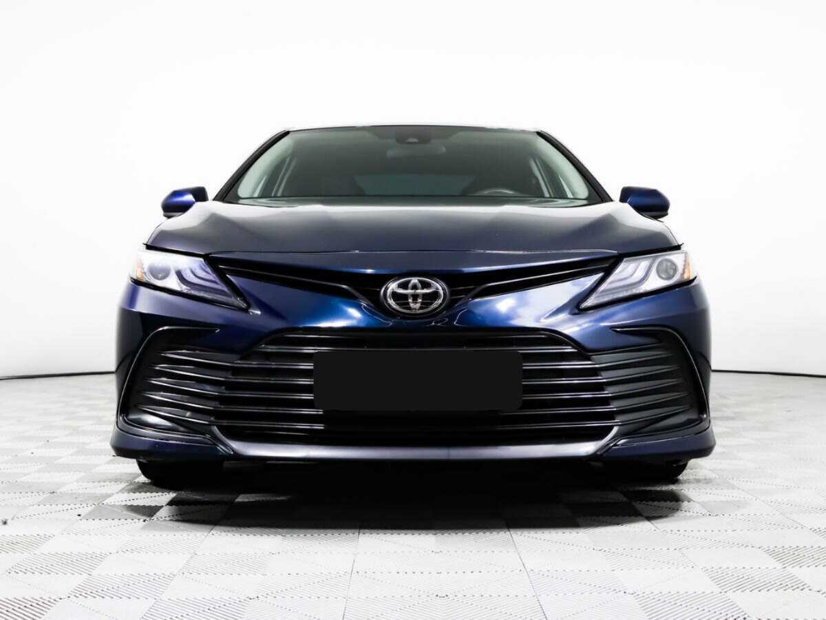 Купить Toyota Camry с пробегом. Фото: #1