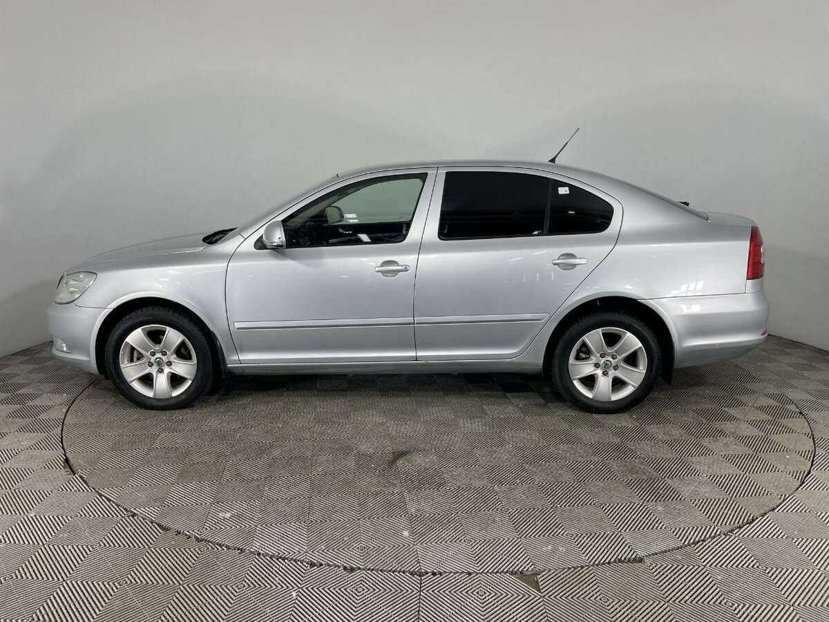 Купить Skoda Octavia с пробегом. Фото: #4