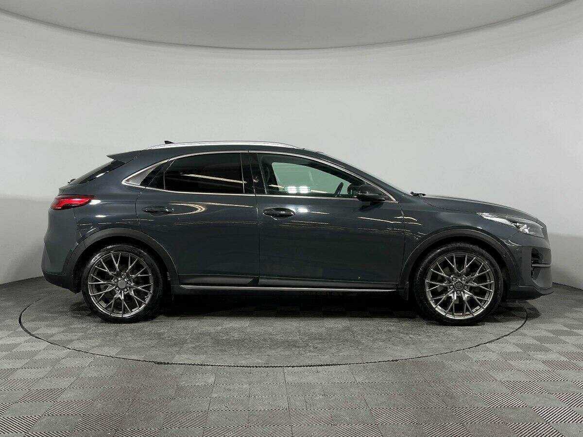 Купить Kia XCeed с пробегом. Фото: #3