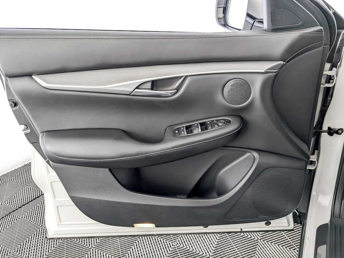 Купить Infiniti QX50 с пробегом. Фото: #18