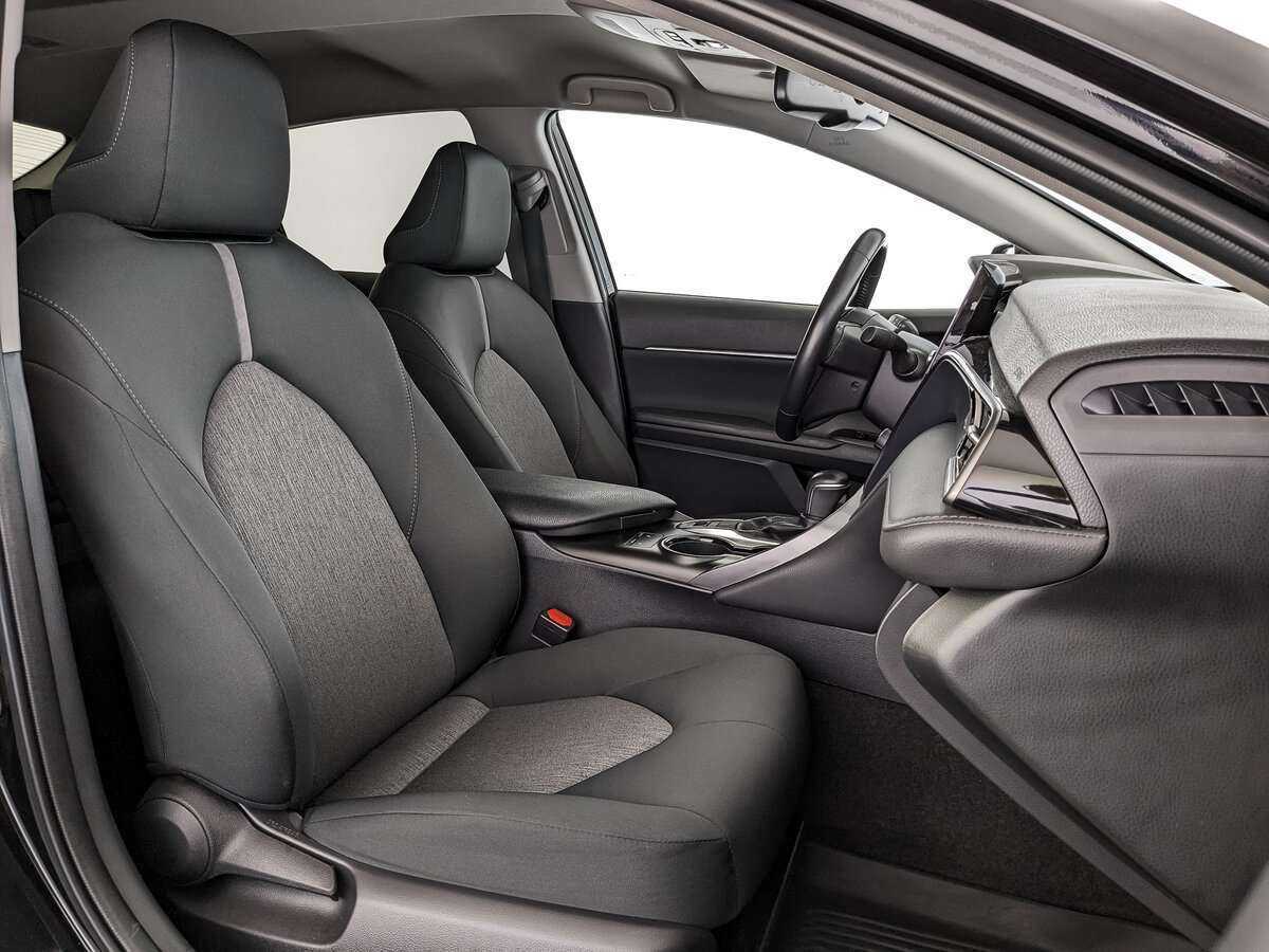 Купить Toyota Camry с пробегом. Фото: #19