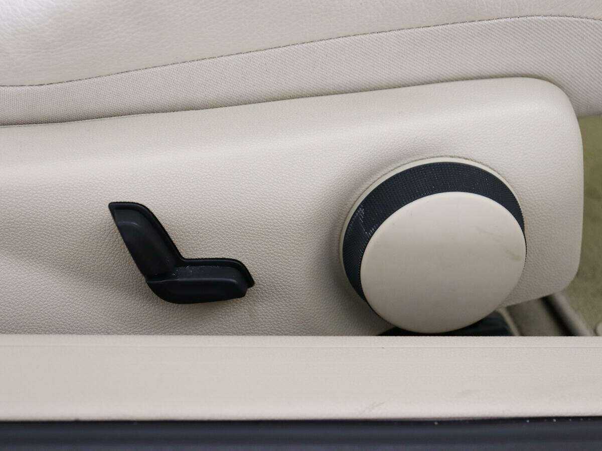 Купить Mercedes-Benz E-Класс с пробегом. Фото: #14