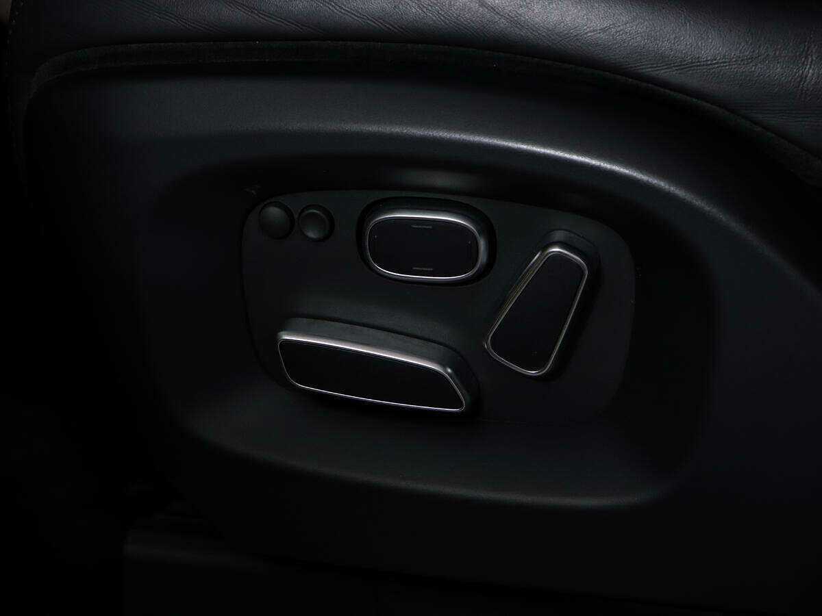 Купить Land Rover Range Rover с пробегом. Фото: #22