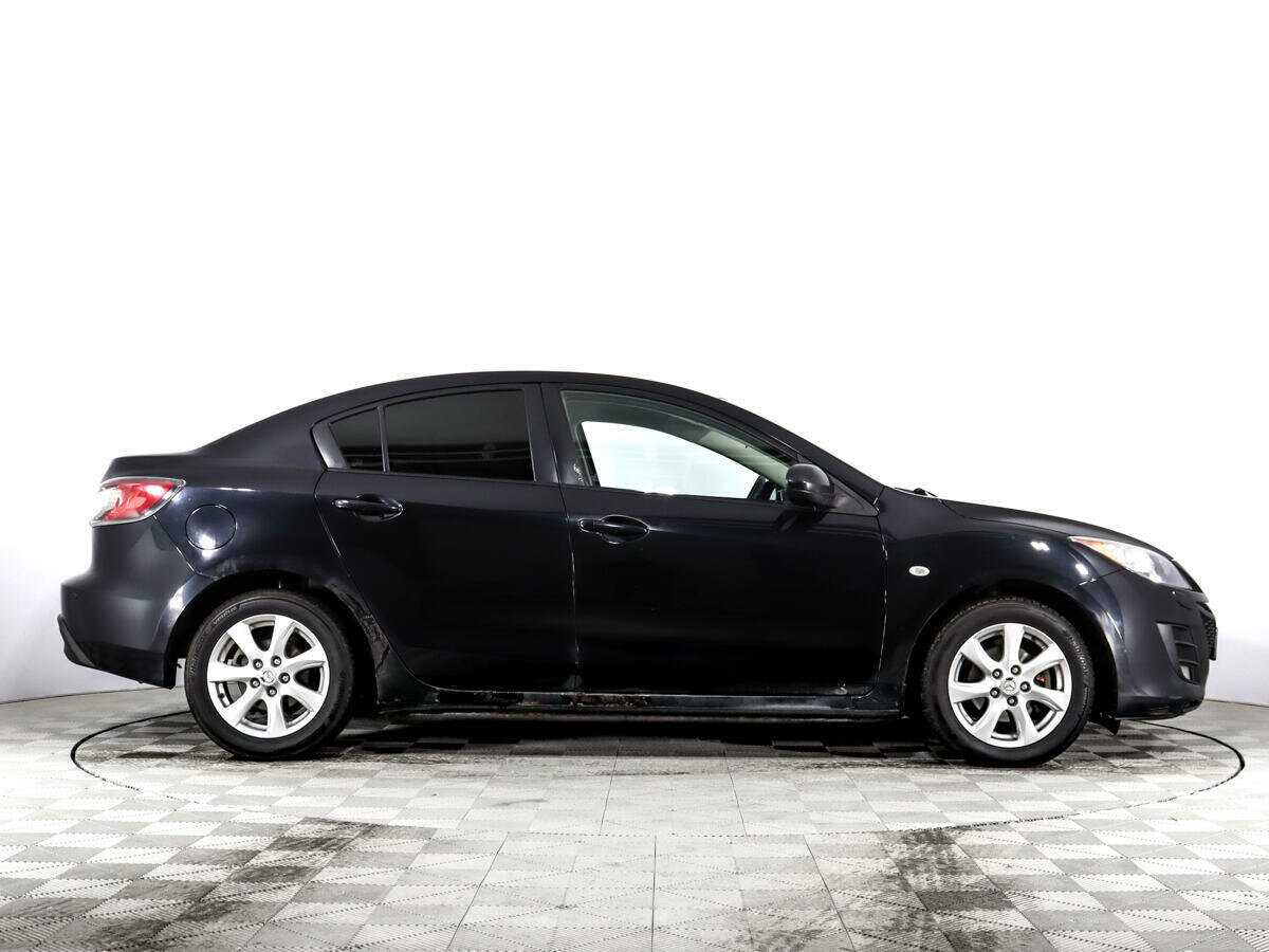 Купить Mazda 3 с пробегом. Фото: #4