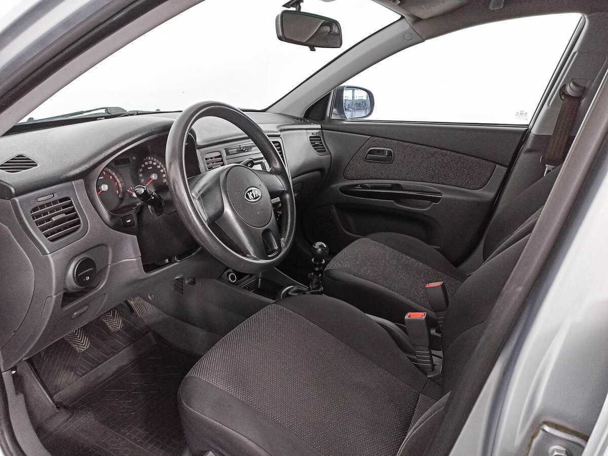 Купить Kia Rio с пробегом. Фото: #13
