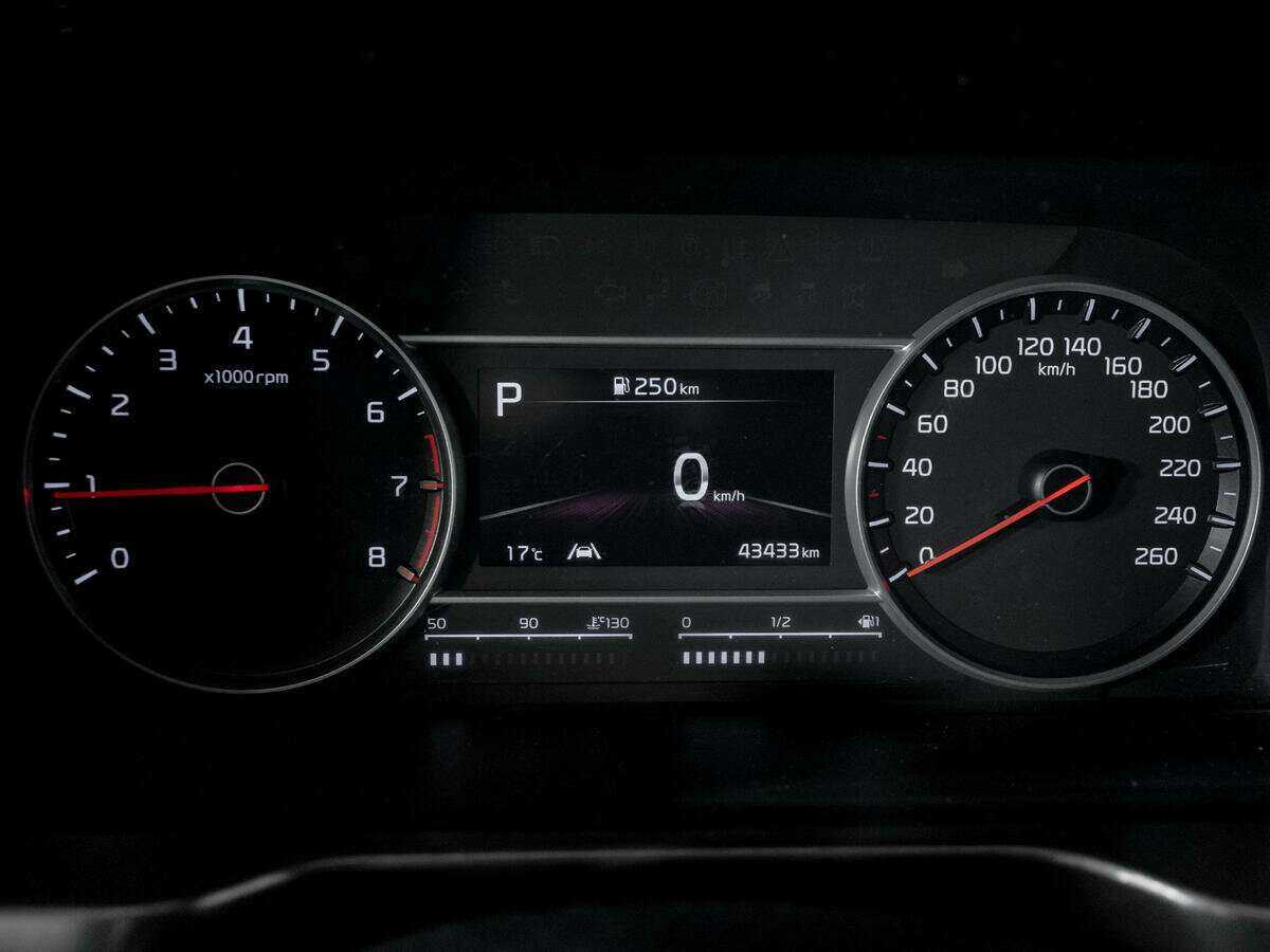 Купить Kia Sorento с пробегом. Фото: #10