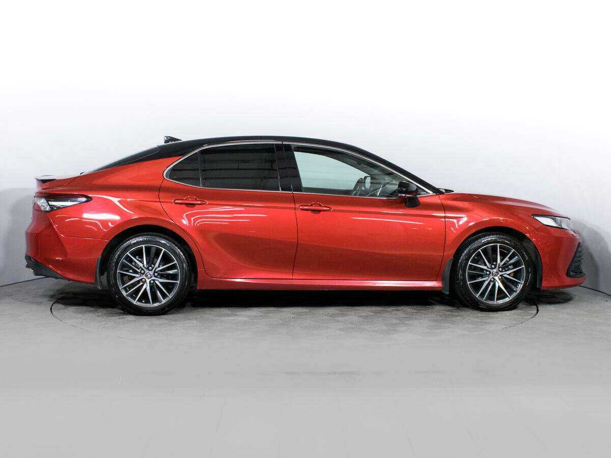Купить Toyota Camry с пробегом. Фото: #3