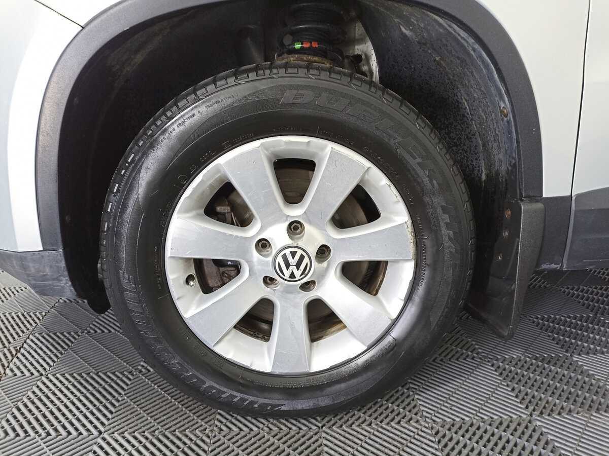 Купить Volkswagen Tiguan с пробегом. Фото: #13