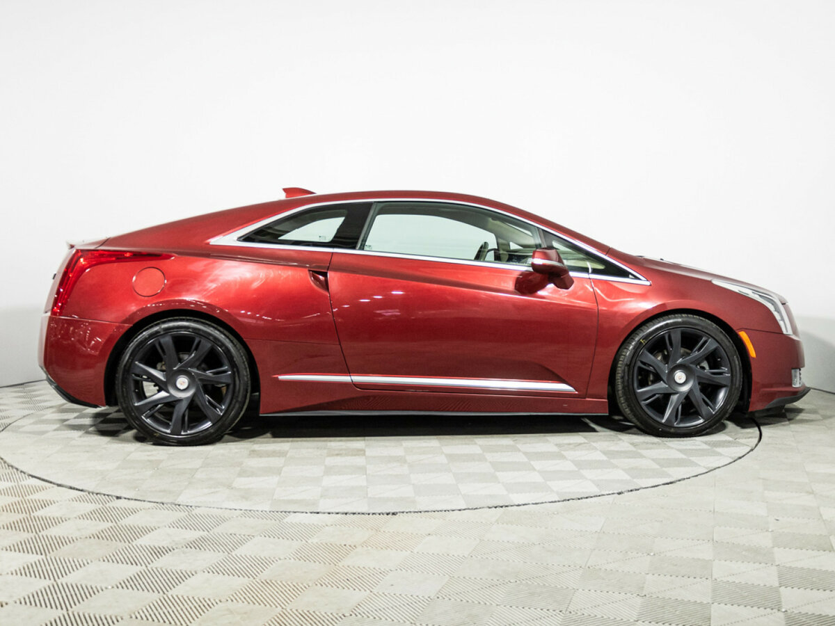 Купить Cadillac ELR с пробегом. Фото: #3