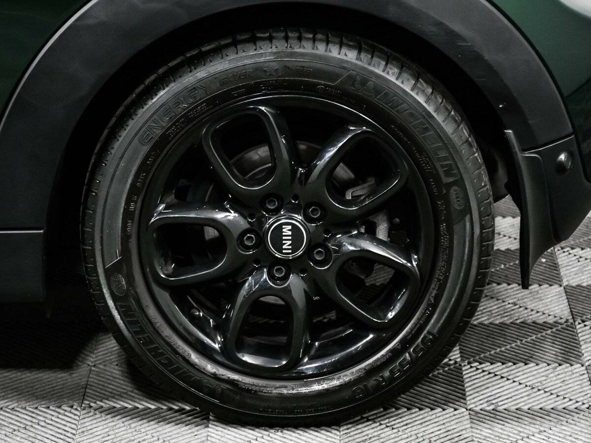 Купить Mini Hatch с пробегом. Фото: #14