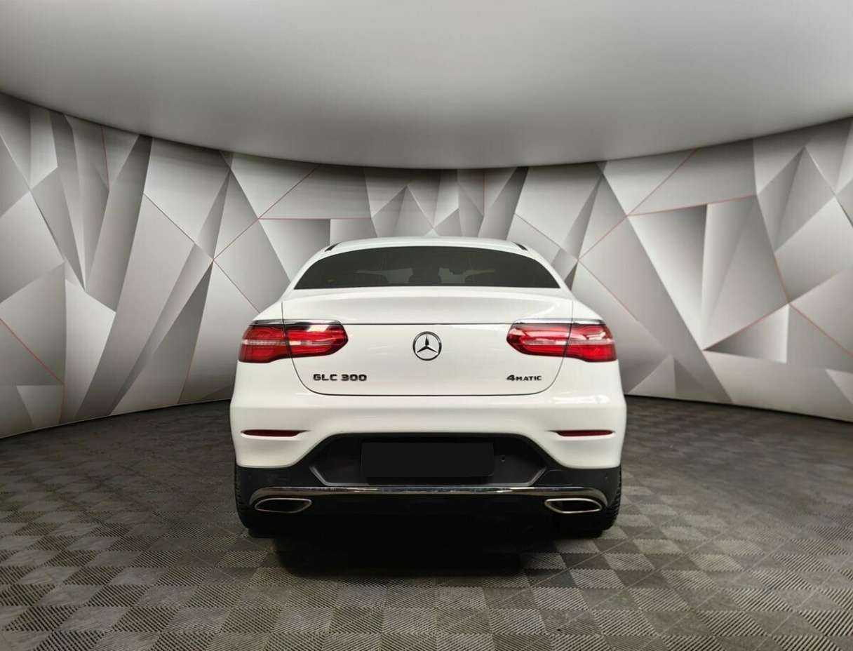 Купить Mercedes-Benz GLC Coupe с пробегом. Фото: #7