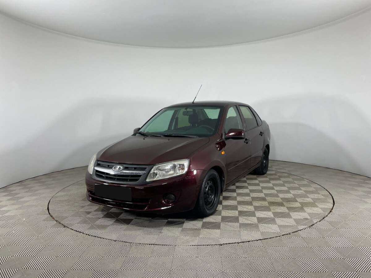 Купить Lada (ВАЗ) Granta с пробегом. Посмотреть фото