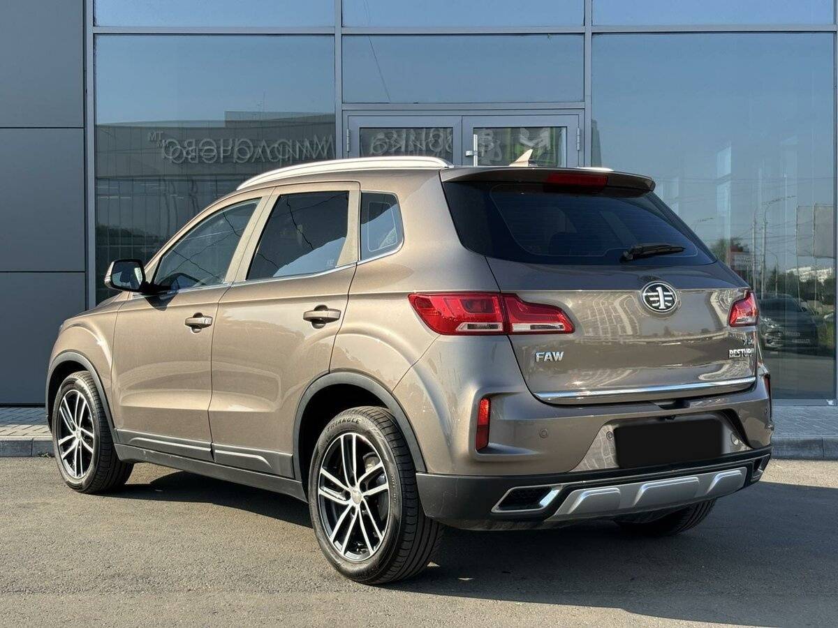 Купить FAW Besturn X40 с пробегом. Фото: #1