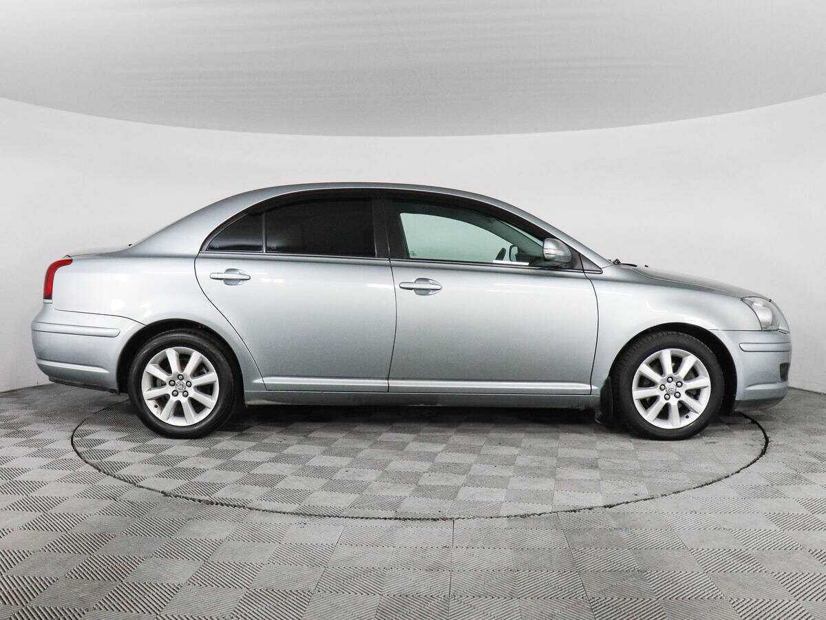 Купить Toyota Avensis с пробегом. Фото: #3
